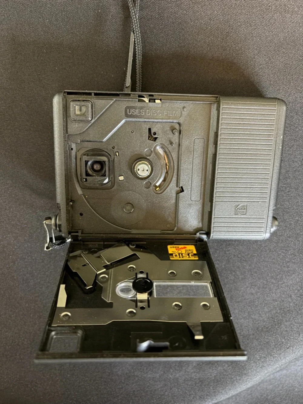 Vintage Kodak Disc 4100 Film Camera Photography Photos 1980s Untested